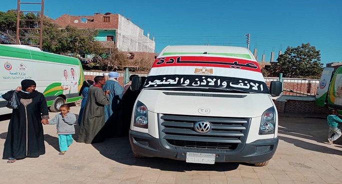 بالصور.. الصحة: القوافل الطبية تقدم خدماتها بالمجان لـ110 آلاف مواطن خلال النصف الأول من فبراير