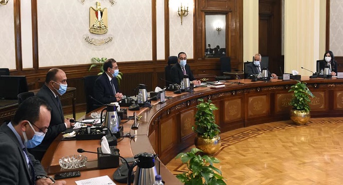 بالصور.. رئيس الوزراء يتابع جهود توفير احتياجات المشروعات الجاري تنفيذها خاصة من المواسير