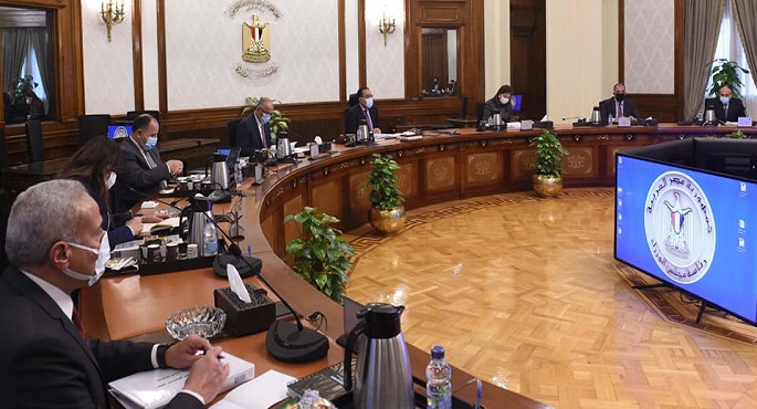 بالصور.. رئيس الوزراء يترأس الاجتماع الثاني للمجلس التنسيقي للسياسات النقدية والمالية