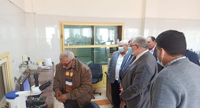 وزير الزراعة يتفقد مركز التلقيح الاصطناعي بالعامرية ويوجه بنشر ثقافة التلقيح لتنمية الثروة الحيوانية