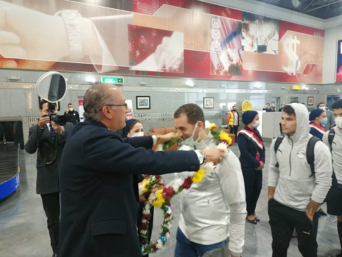 بعثة منتخب مصر تصل القاهرة بعد خسارة النهائي الإفريقي