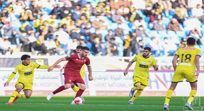 الاتحاد يقلب الطاولة على التعاون ويتأهل لنصف نهائي كأس خادم الحرمين