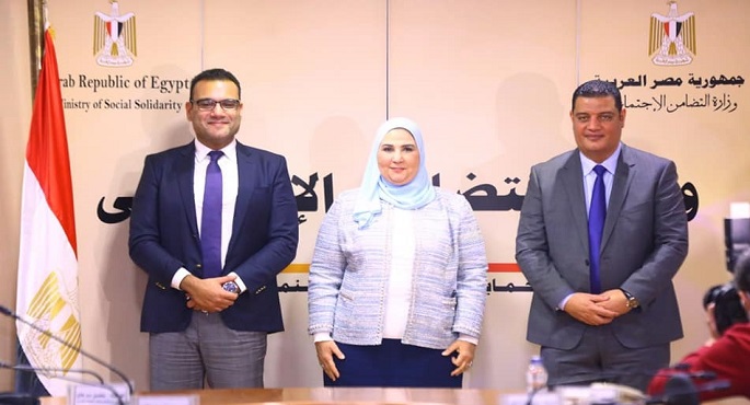 بالصور.. القباج تشهد توقيع بروتوكولي تعاون مع بنك الطعام المصري