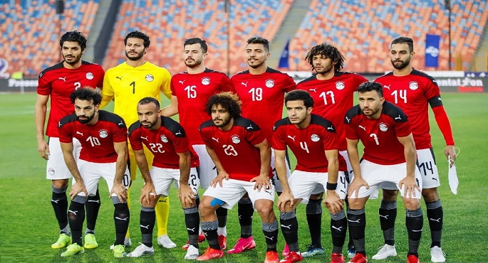 المنتخب الوطني يؤدي تدريباته على ملعب الدفاع الجوي بمشاركة جميع اللاعبين