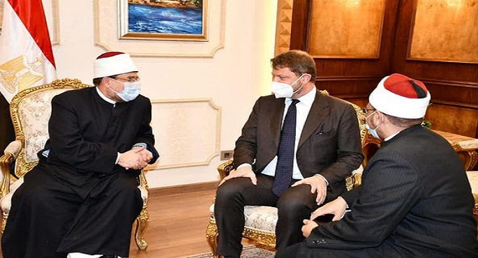 بالصور..وزير الأوقاف يستقبل رئيس برلمان البحر الأبيض المتوسط
