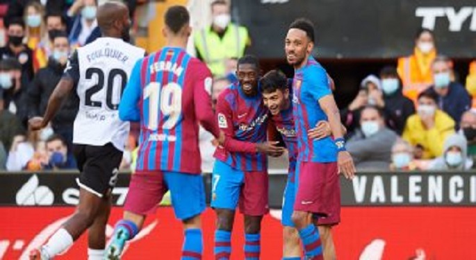 برشلونة يضرب فالنسيا برباعية ويقتحم المربع الذهبي بالدوري الإسباني