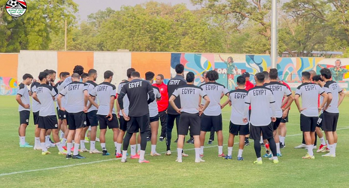 انطلاق معسكر المنتخب الوطني استعدادا لمواجهتي السنغال المؤهلتين لكأس العالم