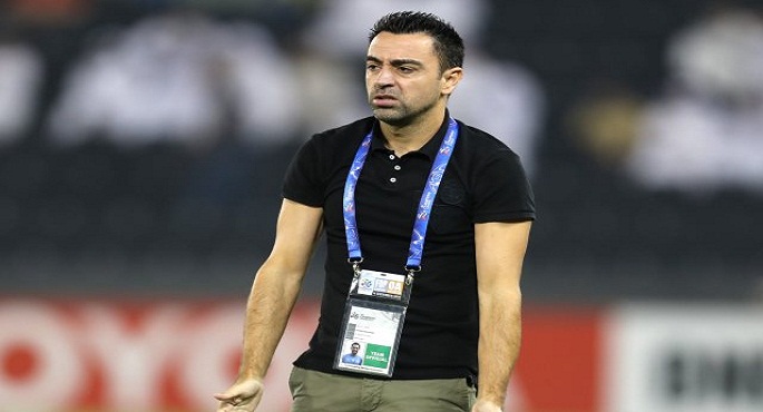 تشافي يعلن استمراره مع برشلونة