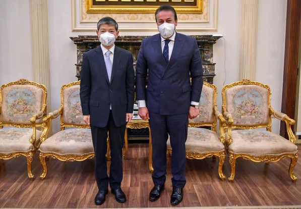 خالد عبدالغفار يستقبل السفير الصيني لبحث سبل تعزيز التعاون المشترك بين الجانبين في القطاع الصحي