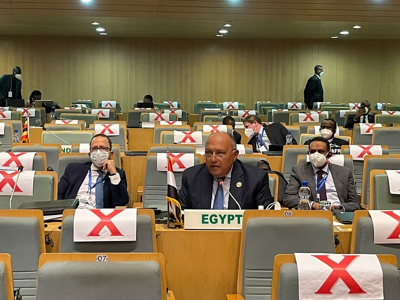 بالصور .. في ثاني أيام القمة الأفريقية .. شكري يشارك في اجتماع اللجنة المعنية بتغير المٌناخ