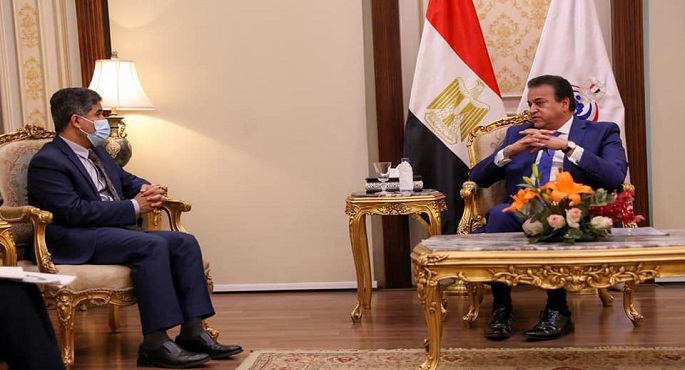 بالصور.. خالد عبد الغفار يستقبل مدير منظمة الصحة العالمية لإقليم شرق المتوسط