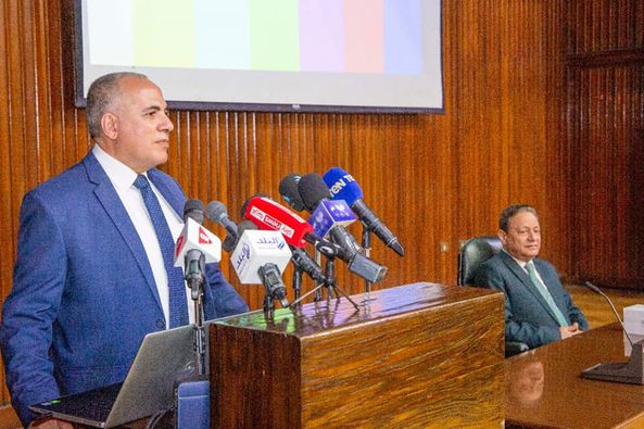 خلال جلسة حوارية عقدها المجلس الأعلى للإعلام: وزير الري حريصون على التوصل لاتفاق قانوني عادل وملزم حول قواعد ملء وتشغيل سد النهضة الأثيوبي