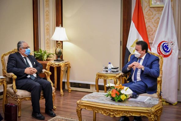 بالصور..خالد عبدالغفار يبحث سبل التعاون مع جامعة هارفارد في مجال تبادل الخبرات العلمية