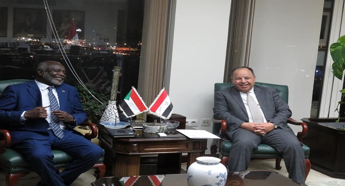 بالصور.. خلال لقاءه وزير المالية السوداني .. معيط : تعظيم الاستثمارات لتحقيق التنمية الشاملة وتوفير فرص العمل