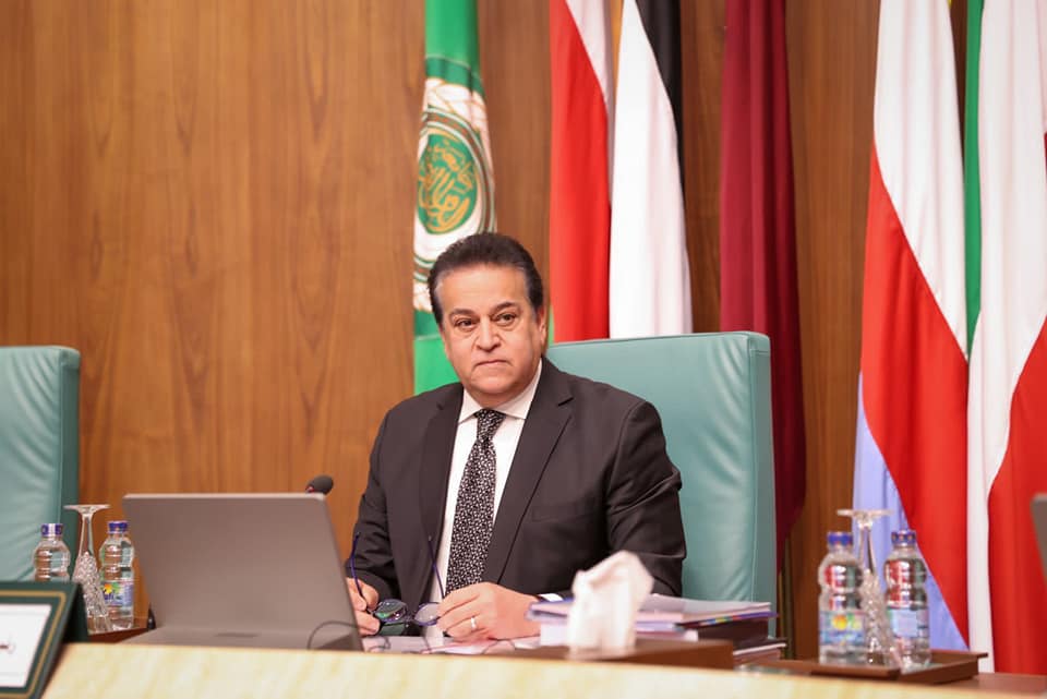 خالد عبدالغفار يؤكد الحرص على تعزيز النظم الصحية بالبلدان العربية لمواجهة التحديات الصحية المستقبلية