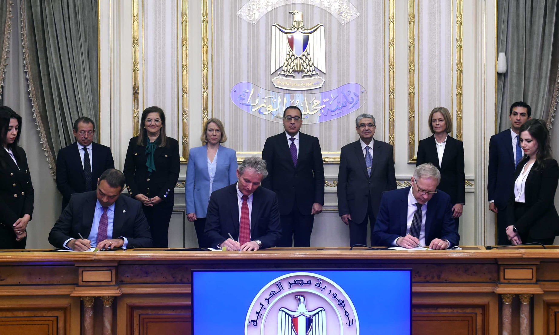 بالصور.. رئيس الوزراء يشهد مراسم توقيع اتفاق إطاري للتعاون بمشروعات الطاقة المتجددة والهيدروجين الأخضر بعدة دول أفريقية