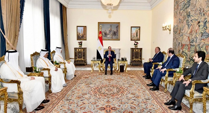 الرئيس السيسي يبحث مع وزير الخارجية القطري آخر التطورات الإقليمية