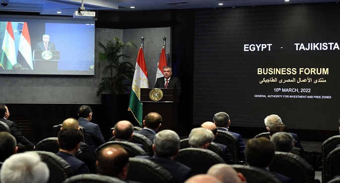 بالصور.. أمام منتدى الأعمال المصري الطاجيكي.. الرئيس رحمان يؤكد إمكانية إقامة شراكات في عدة مجالات بين البلدين