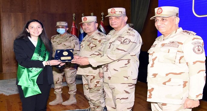 بالفيديو والصور.. المتحدث العسكري: وزير الدفاع يشهد إحتفالية مسابقة الإبتكارات العلمية بكلية الدفاع الجوي