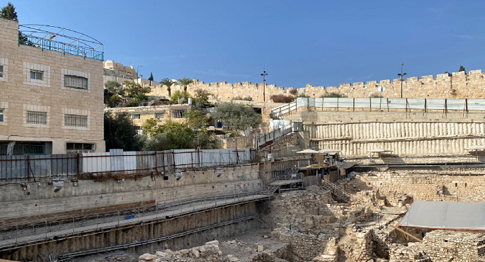 مشروع استيطاني جديد يهدد بانتكاسة تجارية وسياحية للفلسطينين