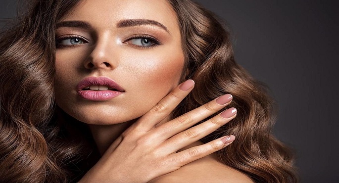 علاج الأظافر بالزيت الساخن