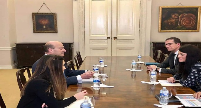 بالصور.. المشاط تبحث مع الرئيس التنفيذي لوكالة ائتمان الصادرات البريطانية إتاحة مزيد من التيسيرات للقطاع الخاص