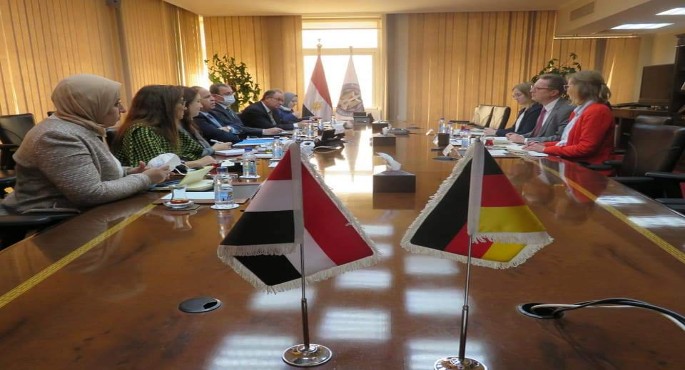 بالصور.. معيط: مخزون القمح يكفينا حتى نهاية العام والحصاد المحلي يبدأ منتصف أبريل