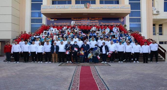 بالفيديو و الصور.. المتحدث العسكري: الكلية الحربية تشارك مؤسسة “إبني” للفئات الخاصة وأطفال التوحد في تنظيم ماراثون رياضي