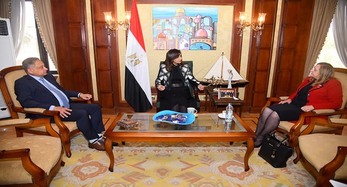 بالصور.. وزيرة الهجرة تجتمع مع رئيسة مجلس الأعمال الأفريقي لبحث سبل التعاون