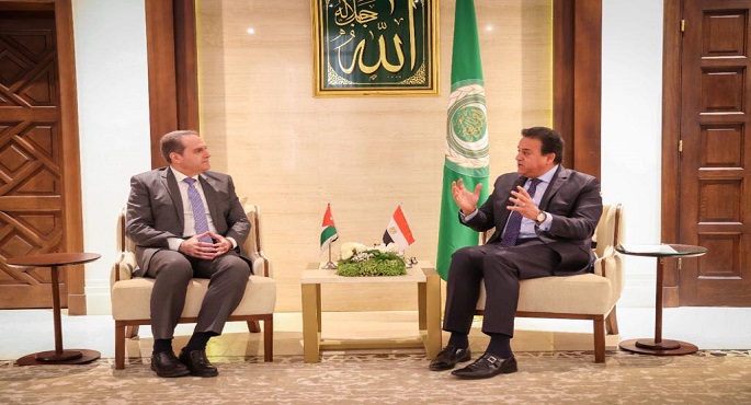 بالصور.. خالد عبد الغفار يلتقي نظيره الأردني لبحث سبل التعاون في الصحة العامة والبحث العلمي