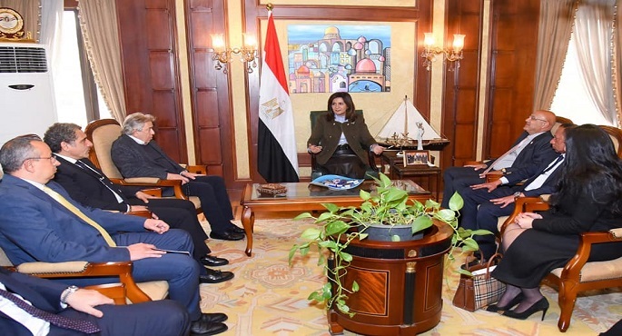 بالصور..وزيرة الهجرة تبحث إقامة معرض في تورنتو للترويج للاستثمار العقاري في مصر