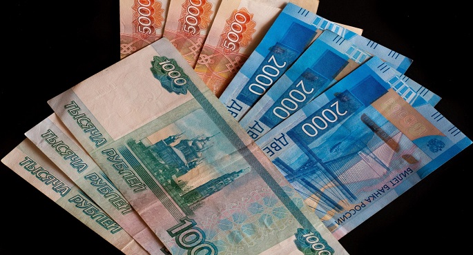 المركزي الروسي يغير إجراءات تحديد سعر صرف الروبل