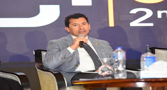 بالصور.. وزير الشباب والرياضة يشارك في مؤتمر الأورمان واتحاد الصناعات المصرية للتنمية المستدامة