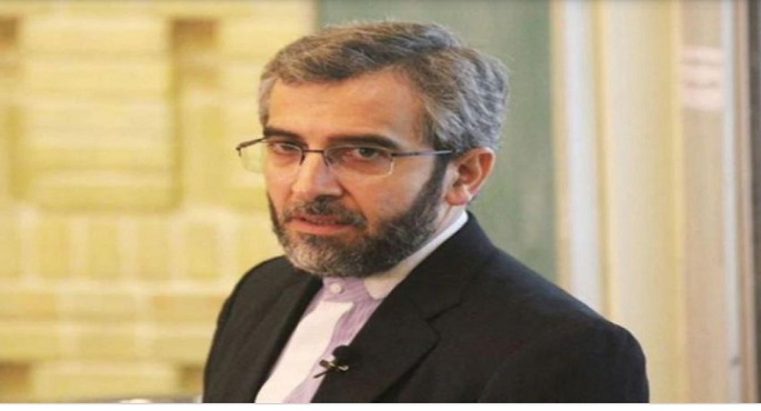 رئيس الوفد الإيراني في المحادثات النووية يغادر فيينا مع توقف المفاوضات