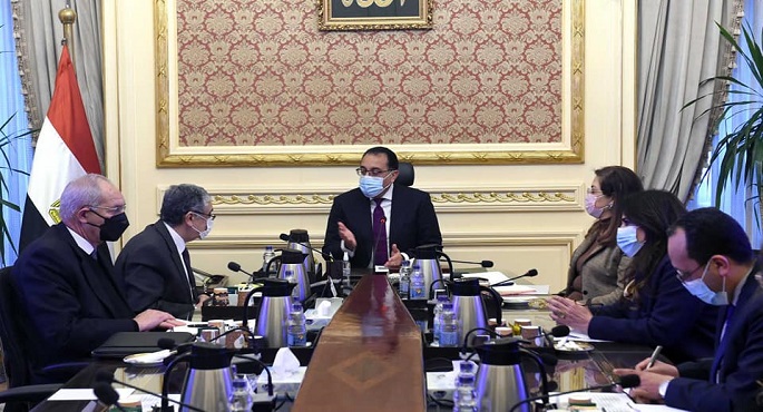 بالصور..رئيس الوزراء يناقش عروض إقامة مشروعات الهيدروجين الأخضر في مصر