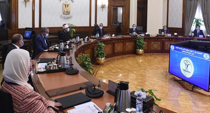 رئيس الوزراء يترأس الاجتماع الثالث للجنة مواجهة تأثير الأزمة العالمية على السلع الإستراتيجية