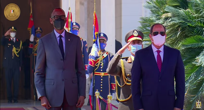 الرئيس السيسي يستقبل نظيره الرواندي في قصر الاتحادية