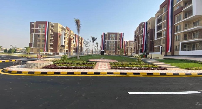 بالصور.. وزير الإسكان يتابع الموقف التنفيذي للمشروعات المختلفة بمدينة 15 مايو