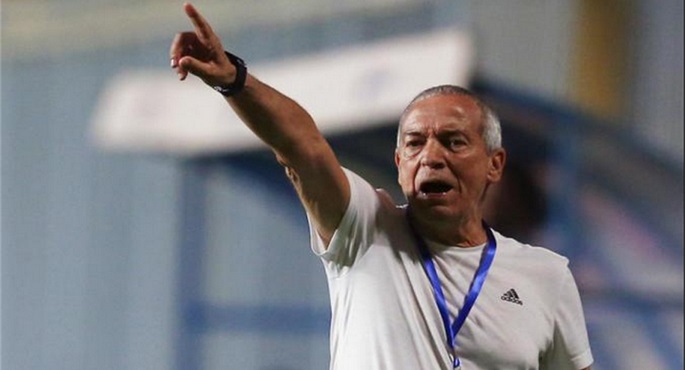 فيريرا يدرب لاعبي الزمالك على ضربات الترجيح استعدادا لمواجهة الأهلي في نهائي الكأس