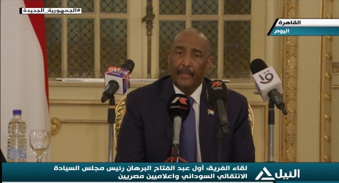 البرهان: مصر تدعم السودان بكل جهاته والعلاقات بين الشعبين المصري والسوداني لا تتغير بتغير الأنظمة