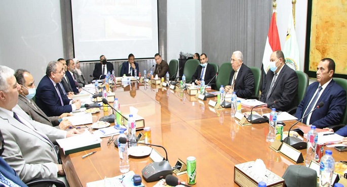 بالصور.. وزير الزراعة يتراس مجلس إدارة هيئة التعمير والتنمية الزراعية