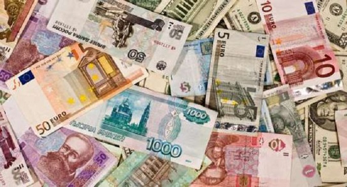 العملات الأجنبية والعربية تتراجع مقابل الجنيه المصري بختام التعاملات اليوم