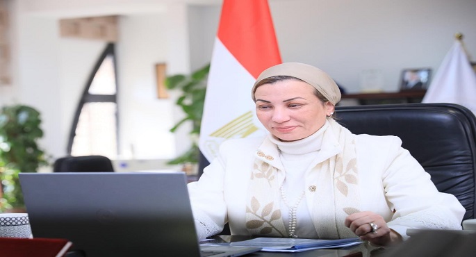 وزيرة البيئة: المرأة خط الدفاع الأول في مواجهة تحدي تغير المناخ