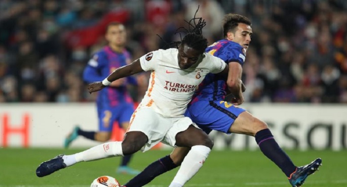 جالطة سراي يتعادل مع برشلونة في ثمن نهائي الدوري الأوروبي