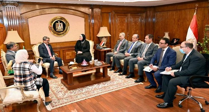 وزيرة الصناعة تبحث مع وزير خارجية بنجلاديش تعزيز التعاون التجاري والاستثماري