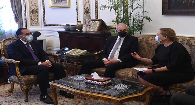 رئيس الوزراء يشيد بالتعاون مع شركة “ميرسك العالمية”فى مجال إنتاج الهيدروجين الأخضر