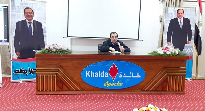 وزير البترول : الإسراع بزيادة معدلات الإنتاج لمواجهة تحديات أسواق البترول والغاز العالمية