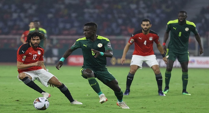 الجماهير المصرية تتوافد على استاد القاهرة الدولي لحضور مباراة المنتخب الوطني أمام السنغال