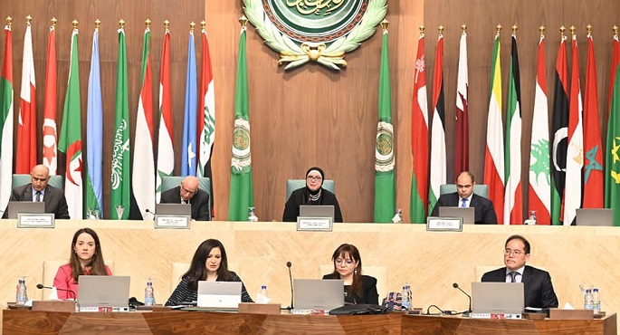 نيفين جامع تشارك بفعاليات المؤتمر الأول لشبكة المنافسة العربية بجامعة الدول العربية