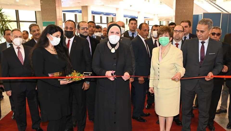 بالصور- بالإنابة عن رئيس مجلس الوزراء.. وزيرة التجارة والصناعة تفتتح فعاليات الدورة الـ55 لمعرض القاهرة الدولي